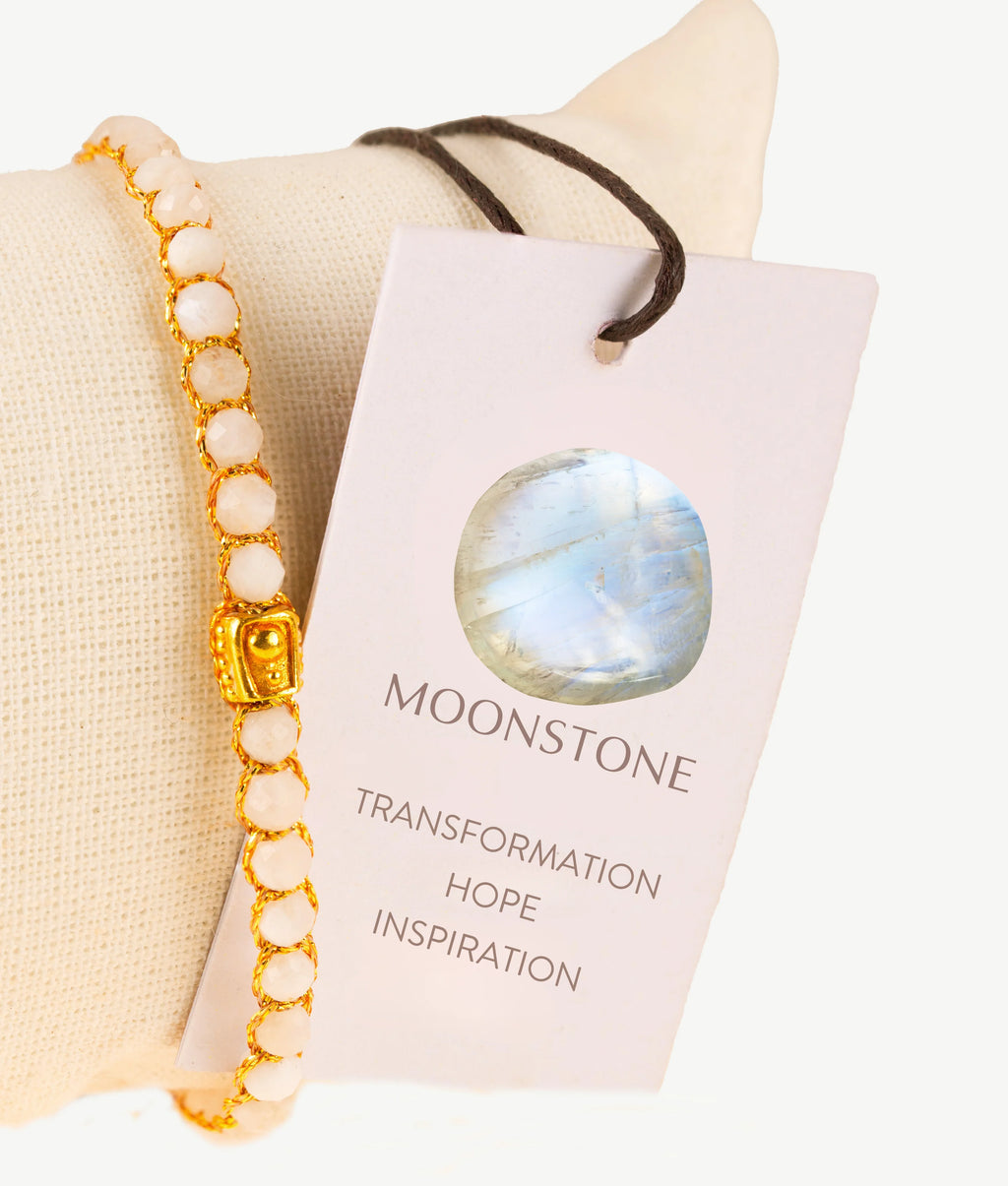 Moonstone Bracelet Gold