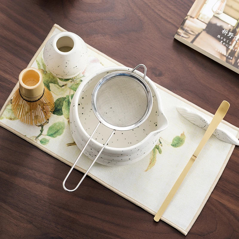 Ceramic Bowl, Bamboo Whisk & Gift Box