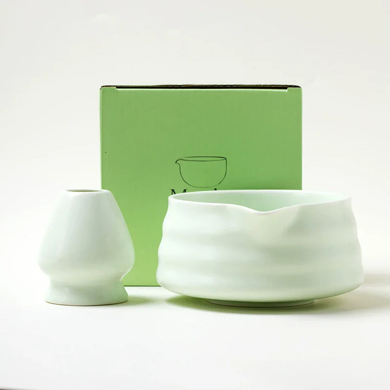 Traditional Japanese Matcha Bowl with Pouring Spout
