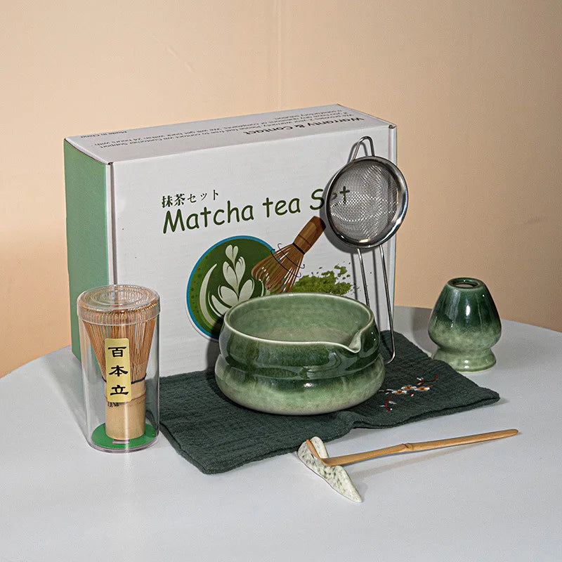 Japanese Matcha Gift Box – Ceramic Bowl, Bamboo Whisk & Tea Tool Set