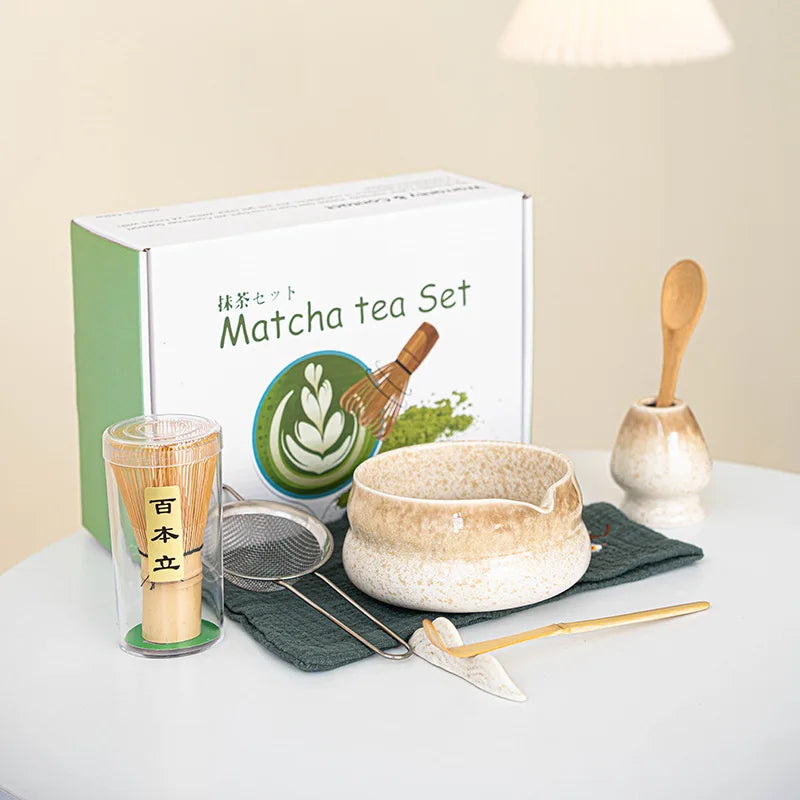 Japanese Matcha Gift Box – Ceramic Bowl, Bamboo Whisk & Tea Tool Set